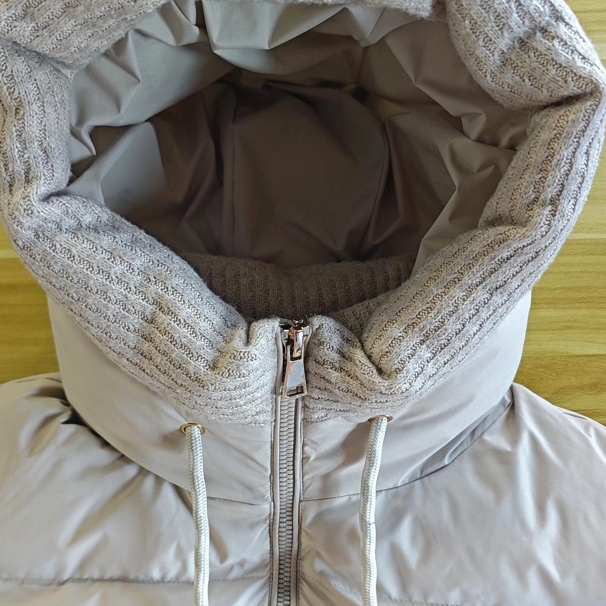 Short Puffer Coat with Tweed - Matte Mix