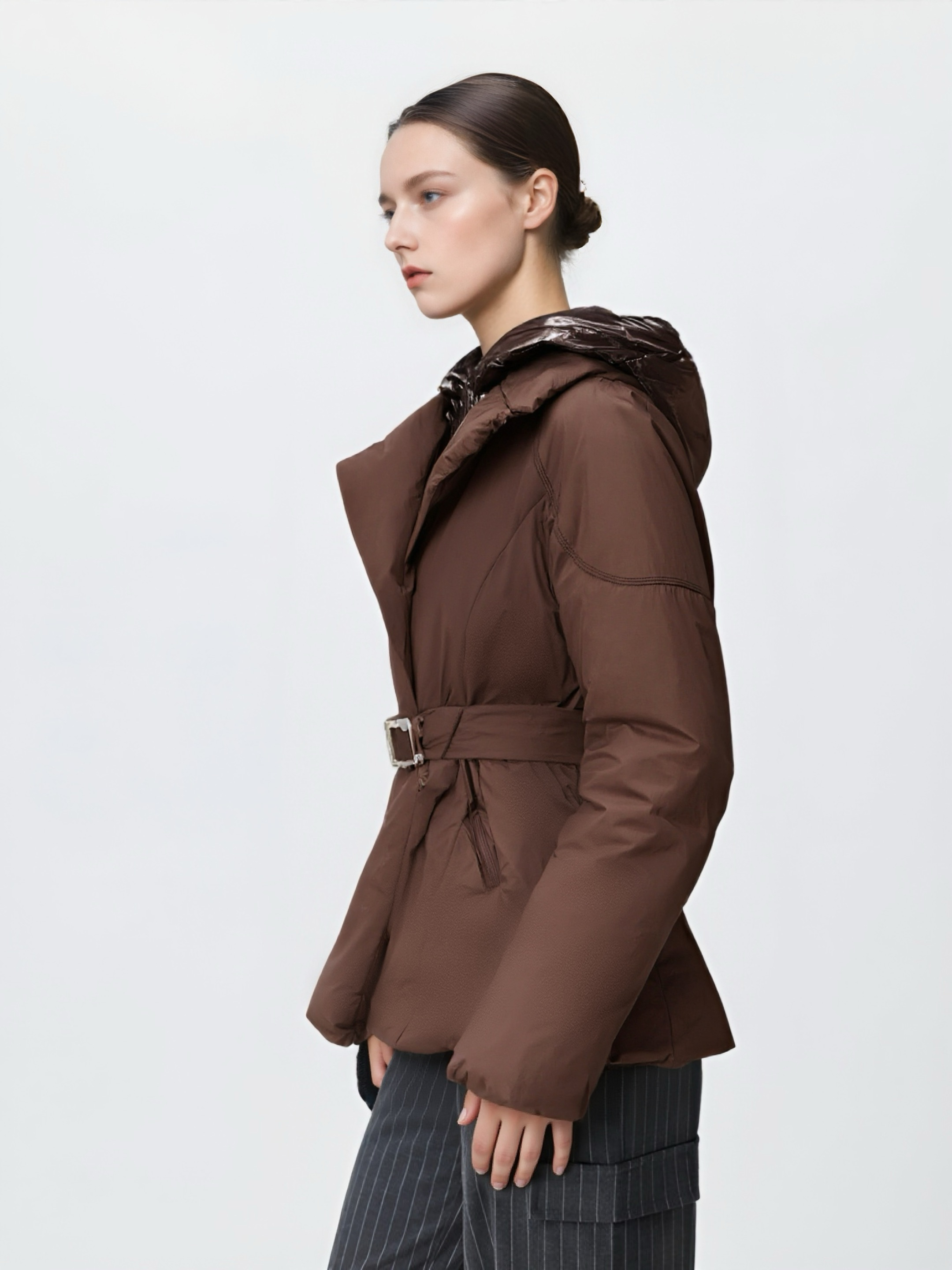 Detachable Bib Short Puffer Coat with Contrast Fabric 