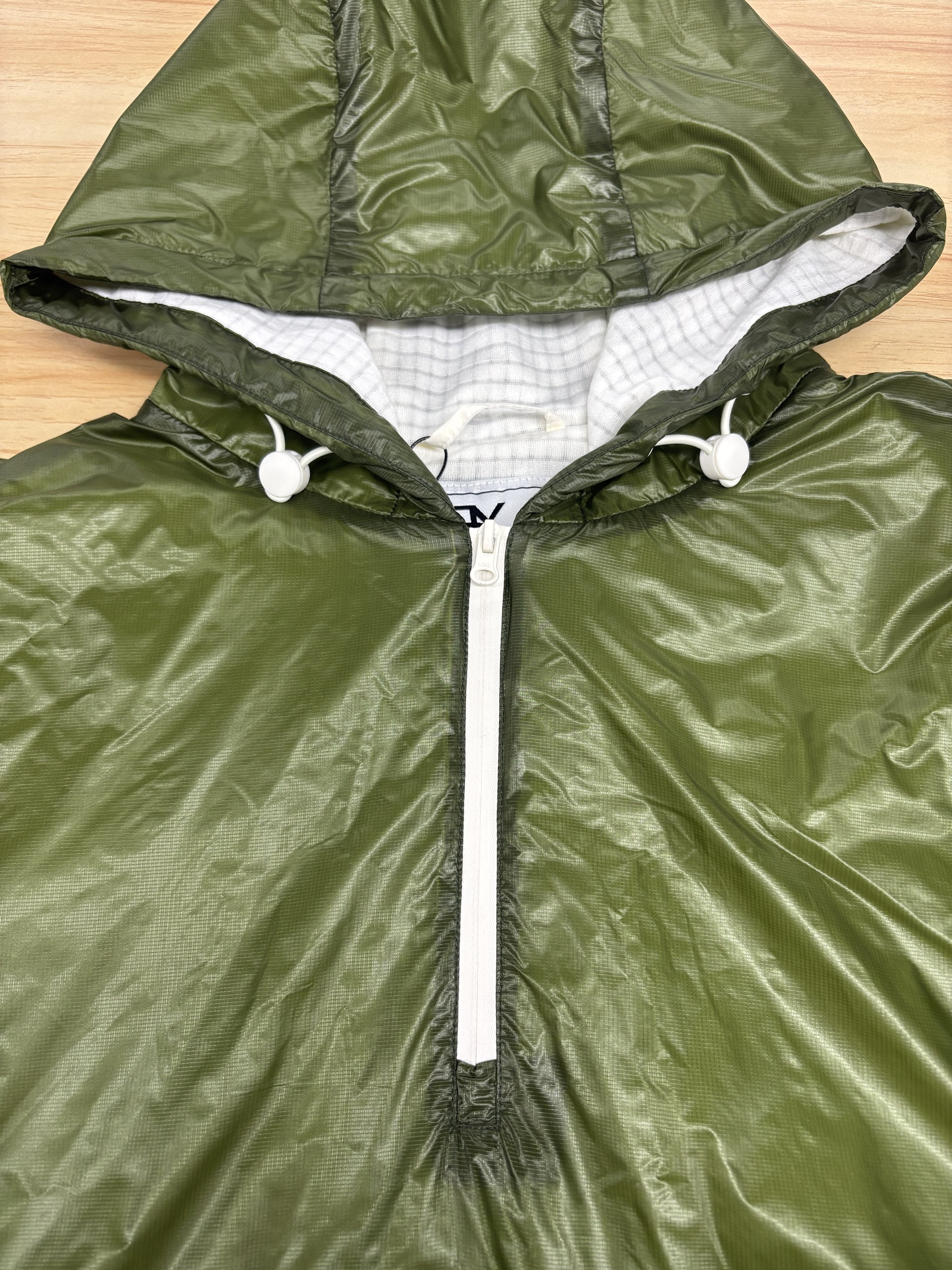 Ultra - Light Stylish Windproof Hooded Women's Jacket