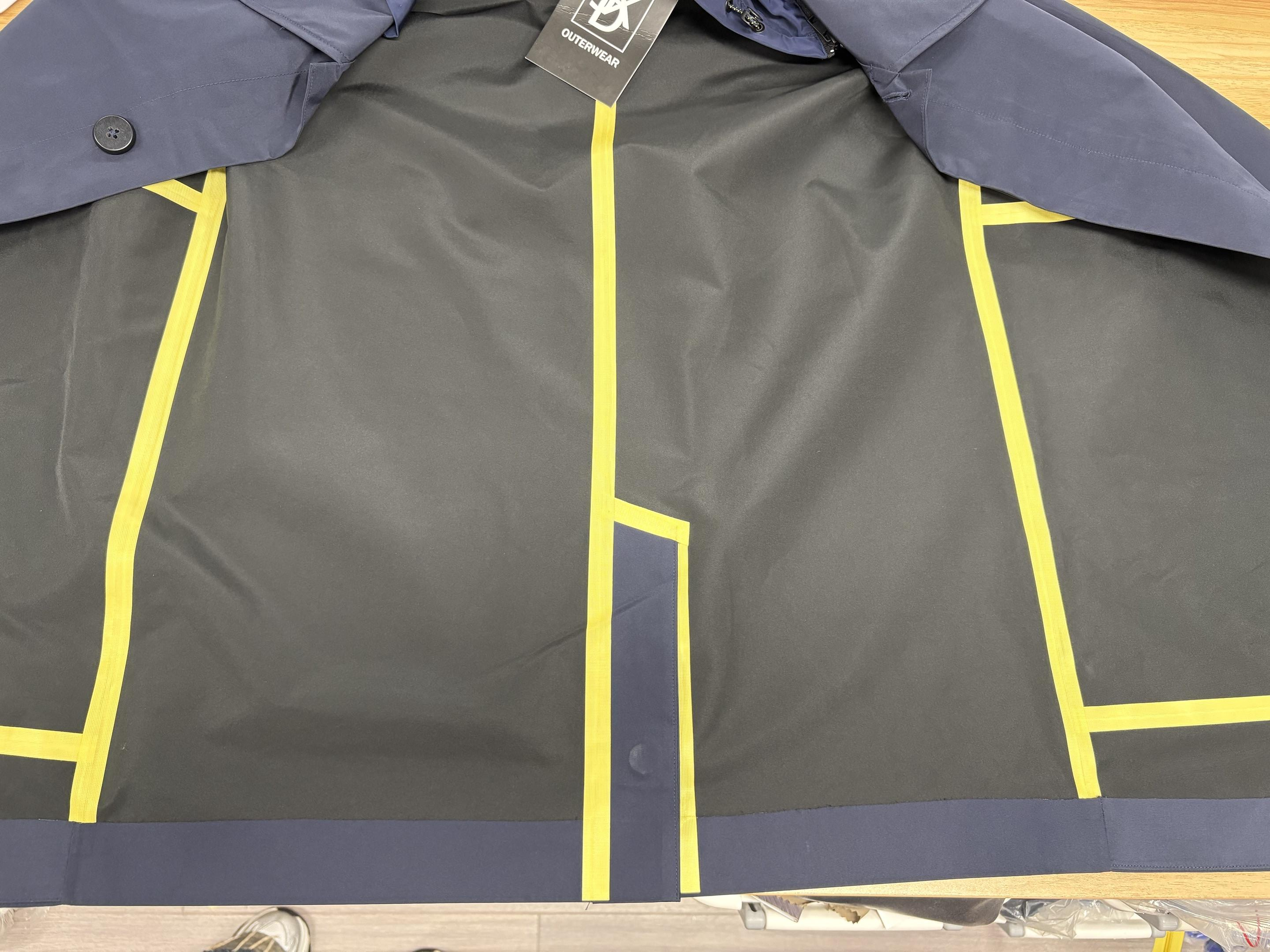 Stylish Waterproof Men's Trench Coat with Detachable Hood