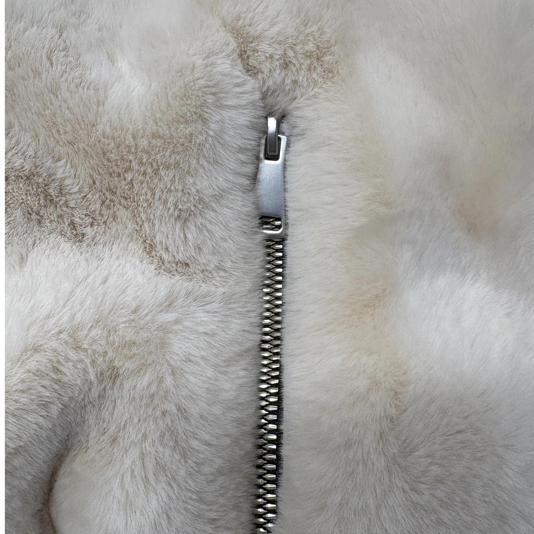 Fur & Lacquer Mixed Short Puffer Coat with Adjustable Hood