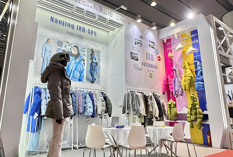 JXD-Premium Outerwear Manufacturer