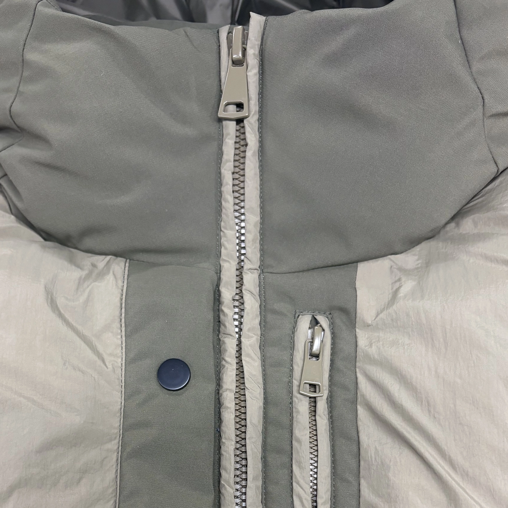 Wrinkle-Textured Nylon Short Puffer Coat with Adjustable Hood